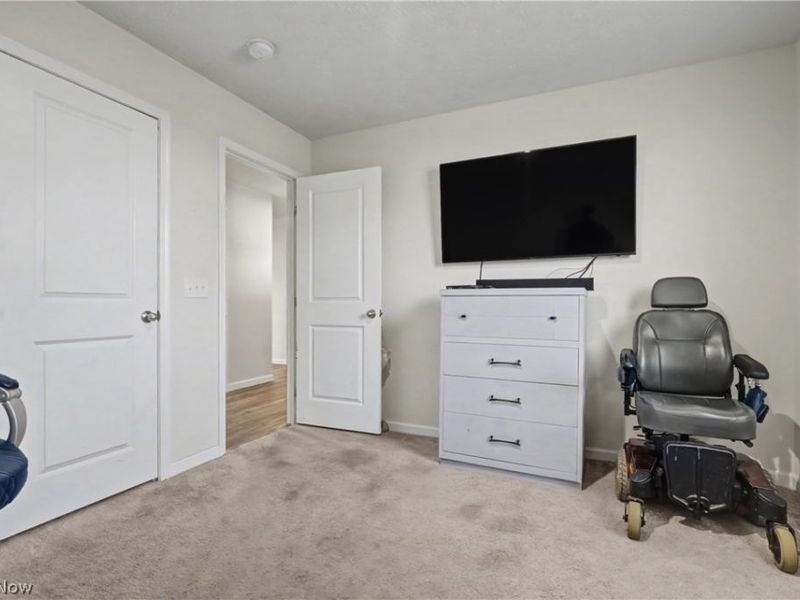 2682 Himelrigh Boulevard, Barberton, OH 44203 Photo 26