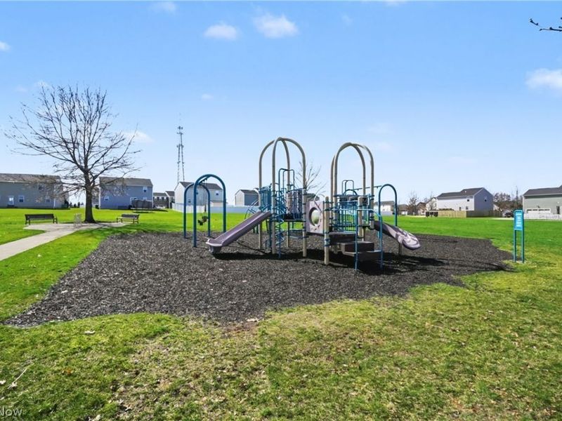 2682 Himelrigh Boulevard, Barberton, OH 44203 Photo 42