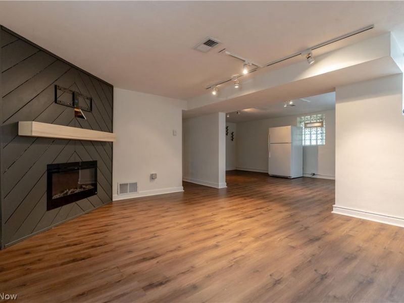 240 Sand Run Road, Akron, OH 44313 Photo 38