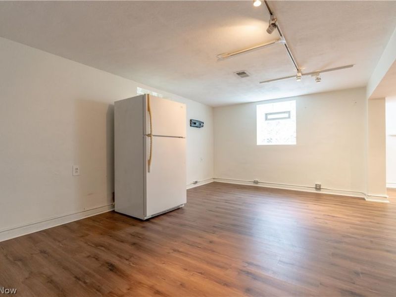 240 Sand Run Road, Akron, OH 44313 Photo 39