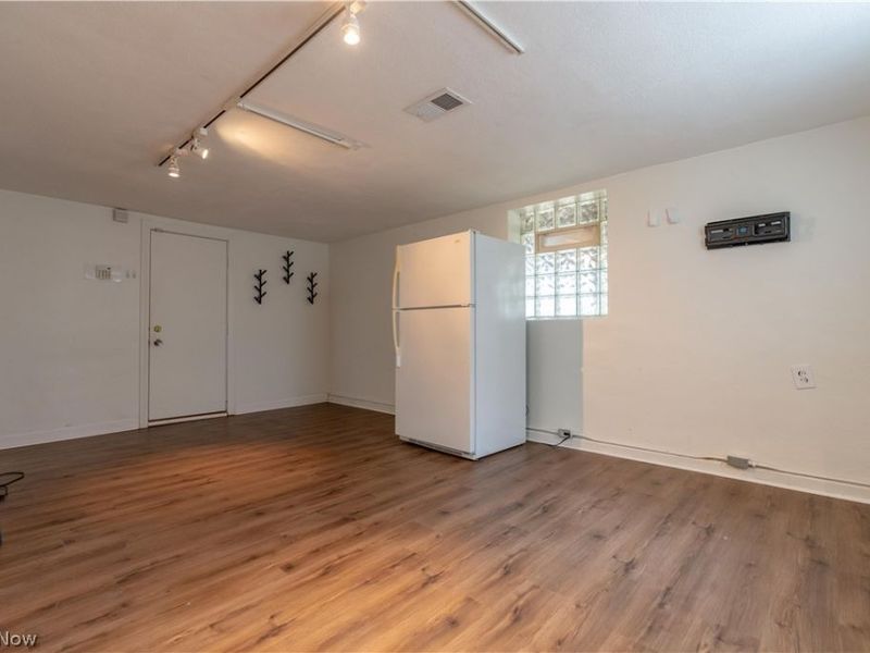 240 Sand Run Road, Akron, OH 44313 Photo 40