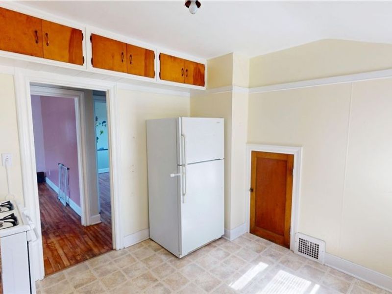 2001 Cypress Avenue, Cleveland, OH 44109 Photo 21