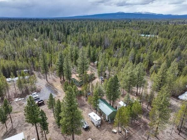 1451 Fred Mahn Road, La Pine, OR 97739