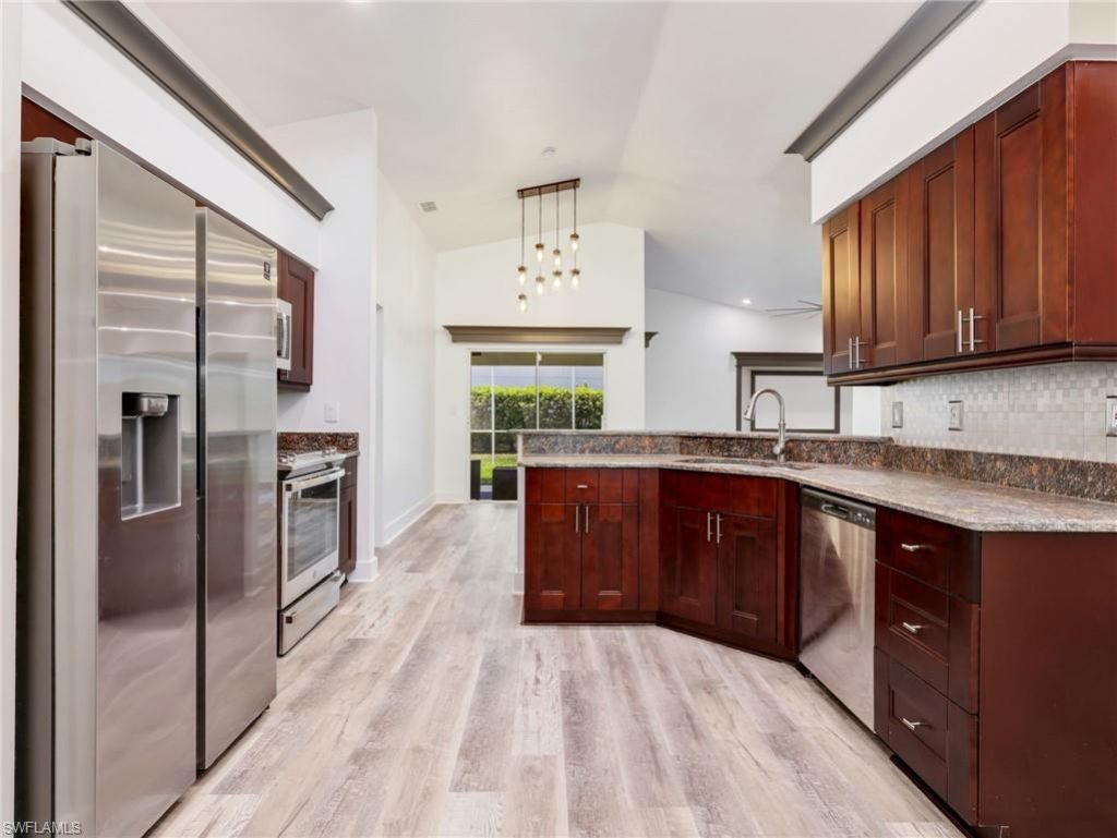 21232 Waymouth Run, Estero, FL 33928 Photo