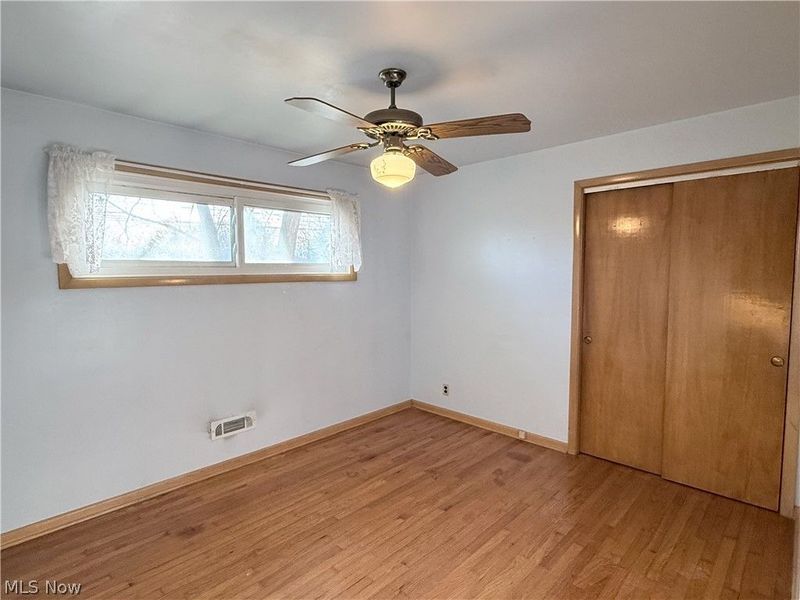 5817 Queens Highway, Parma Heights, OH 44130 Photo 11