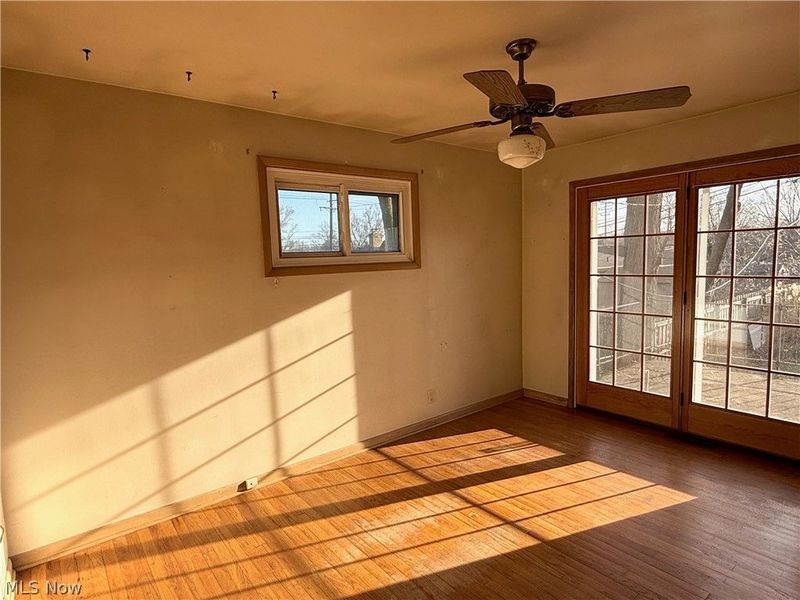 5817 Queens Highway, Parma Heights, OH 44130 Photo 13