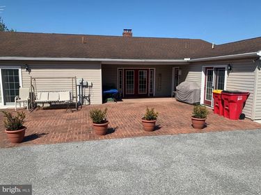 120 S HIGH STREET , NEWVILLE, PA 17241