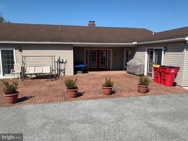 120 S HIGH STREET , NEWVILLE, PA 17241