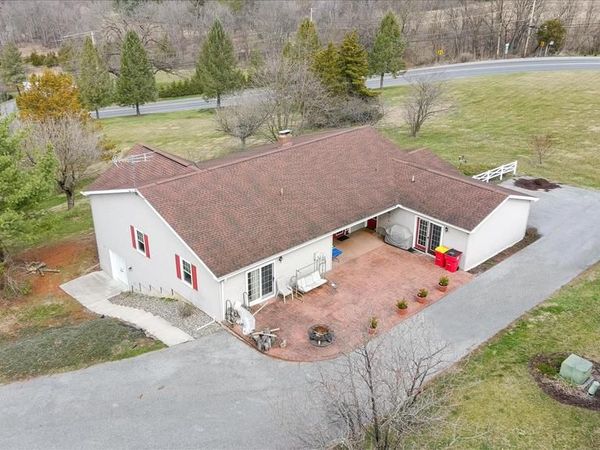 120 S HIGH STREET, NEWVILLE, PA 17241