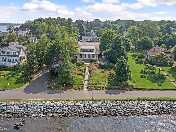 2 RIVER DRIVE, ANNAPOLIS, MD 21403