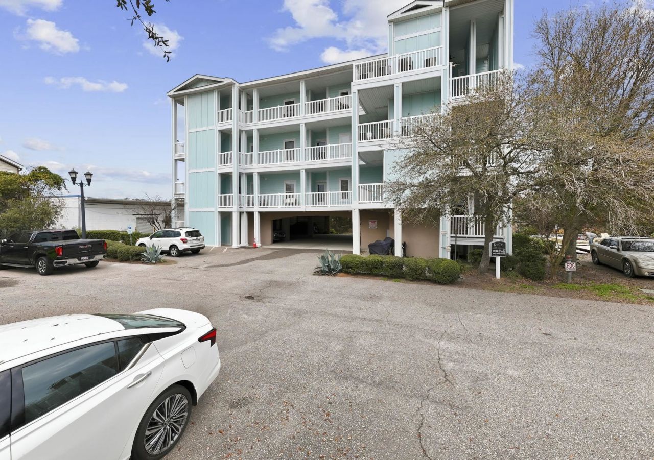 407 24th Ave. N Photo 34