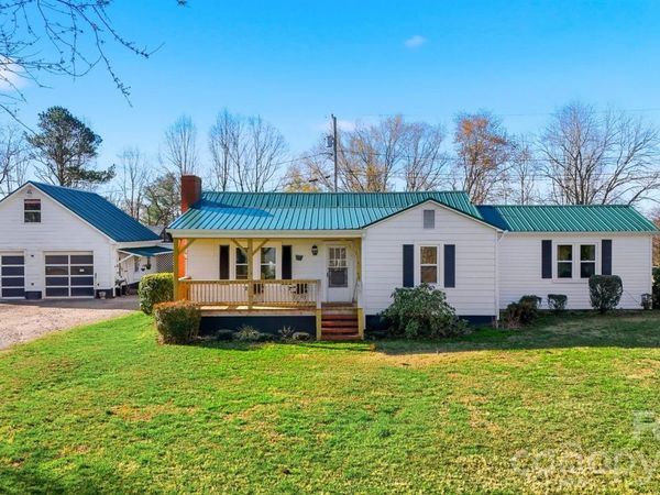 1406 Walt Arney Road SW, Lenoir, NC 28645