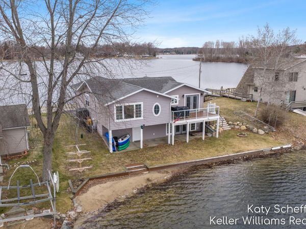 7896 Bay Meadow, Canadian Lakes, MI 49346