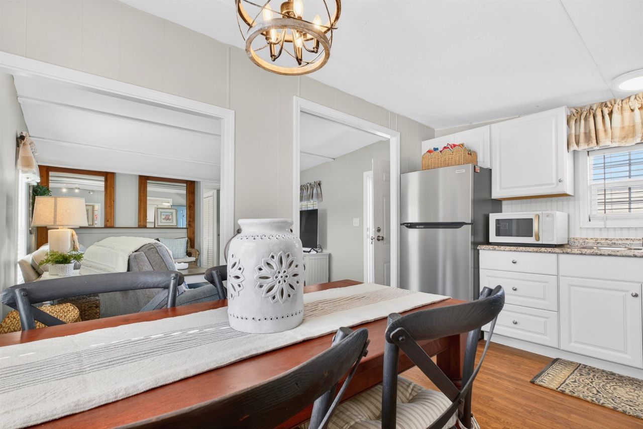 803 Parkway Dr. Photo 12