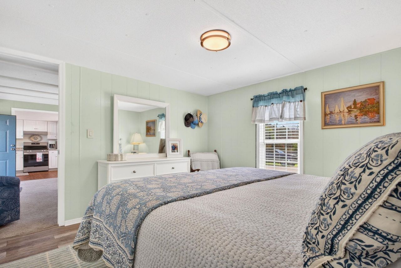 803 Parkway Dr. Photo 15