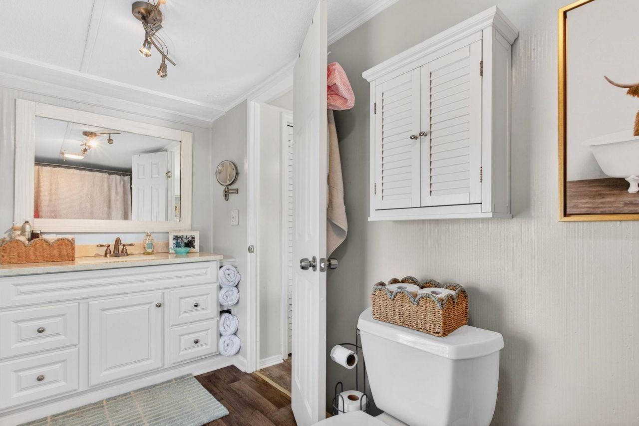 803 Parkway Dr. Photo 18