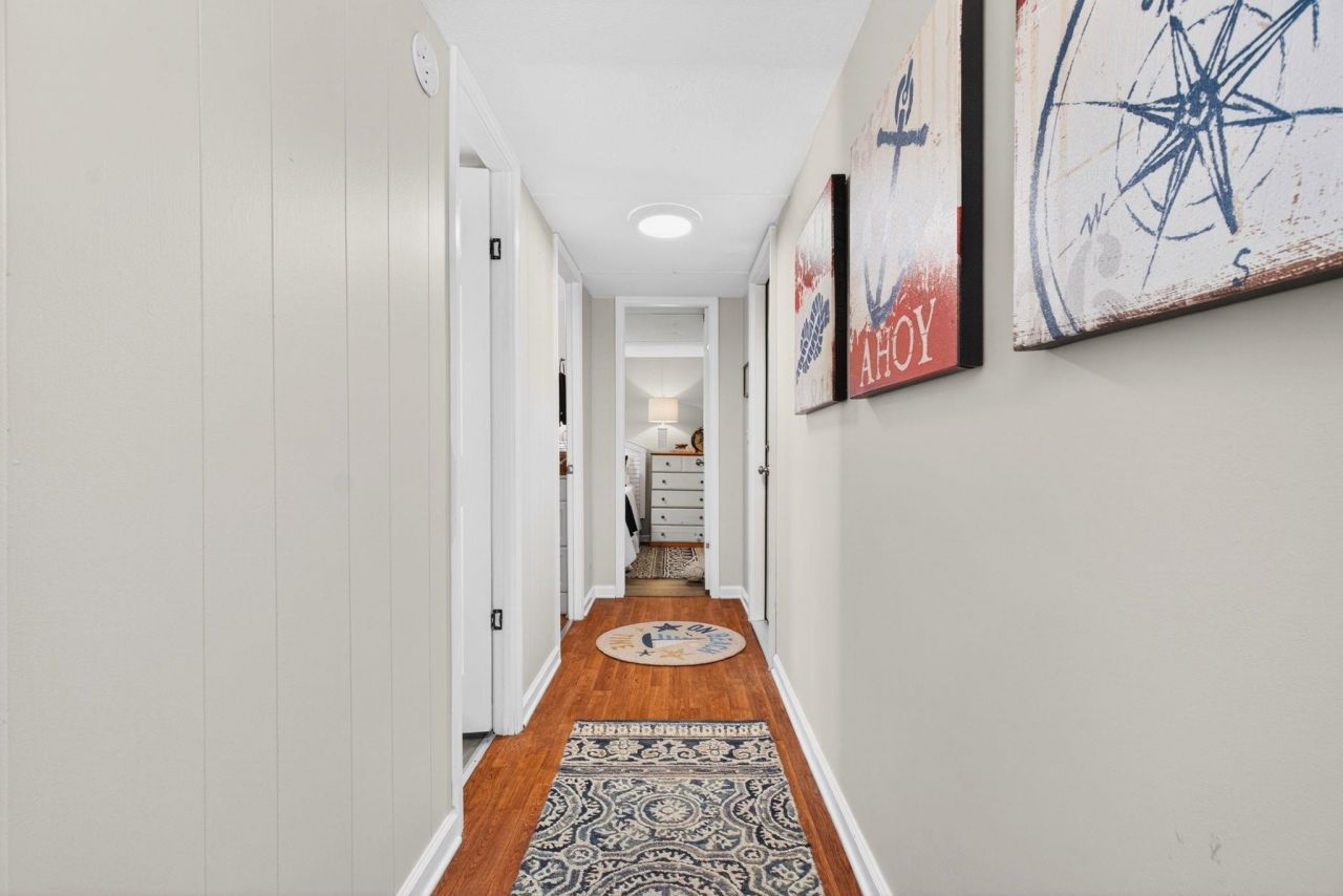 803 Parkway Dr. Photo 19