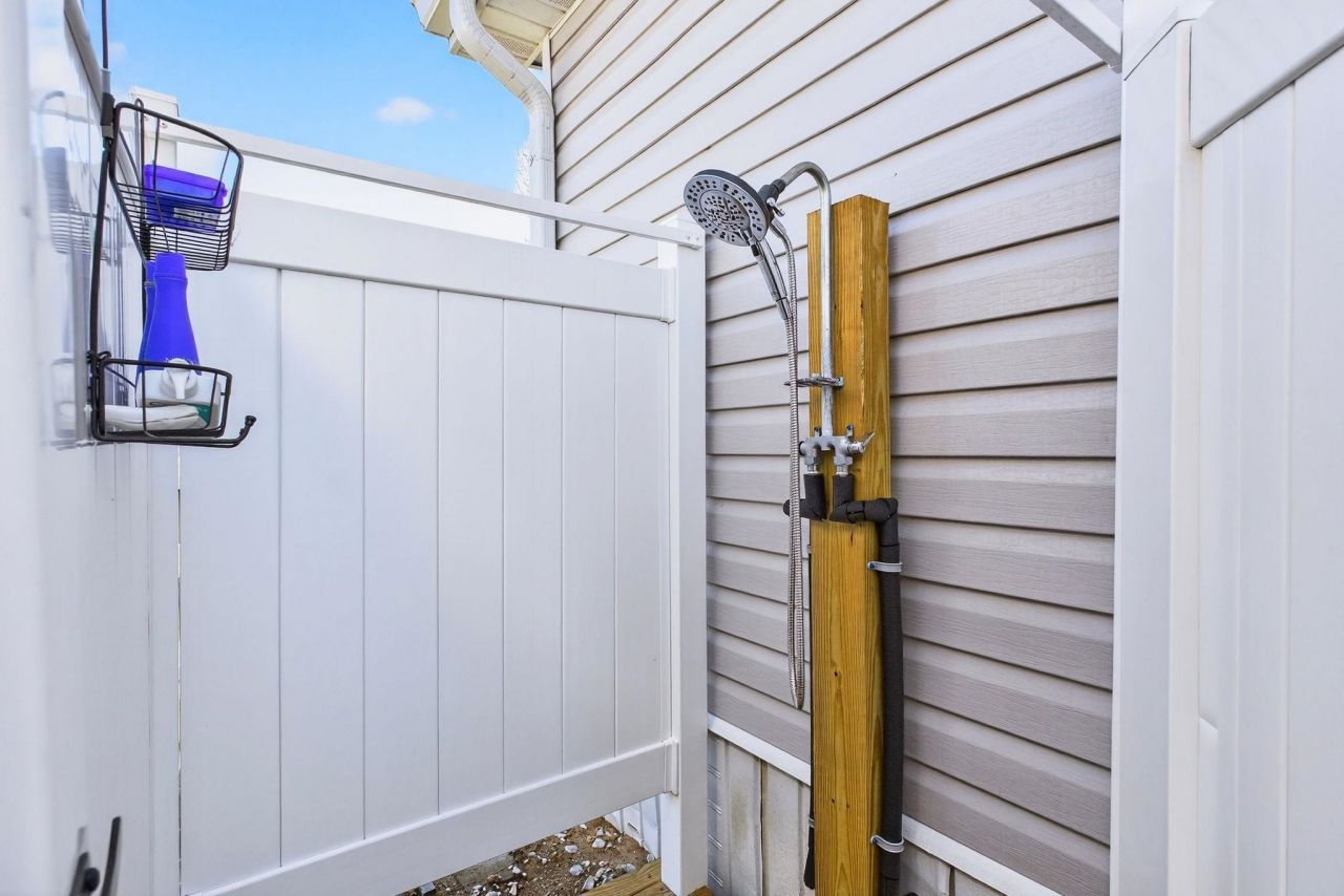 803 Parkway Dr. Photo 32