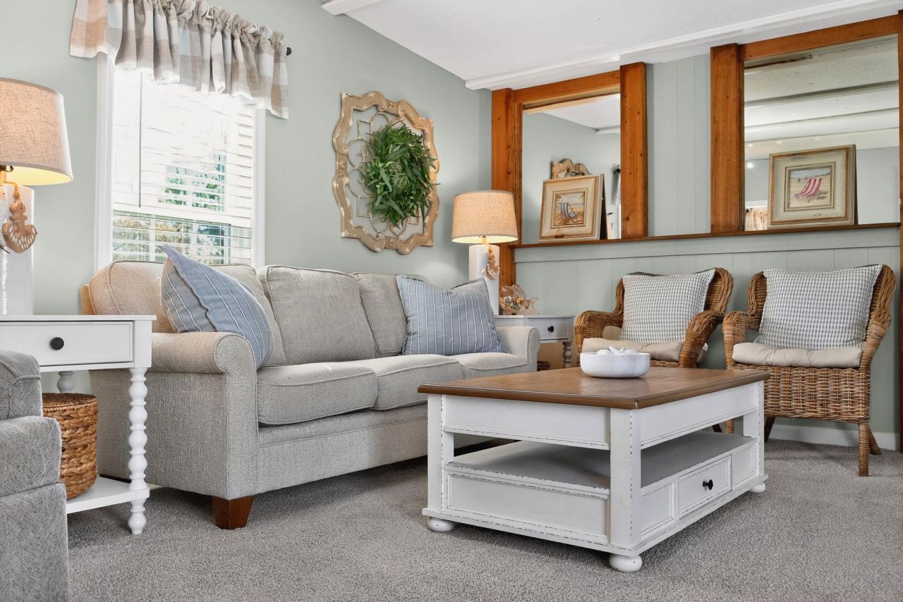 803 Parkway Dr. Photo 6