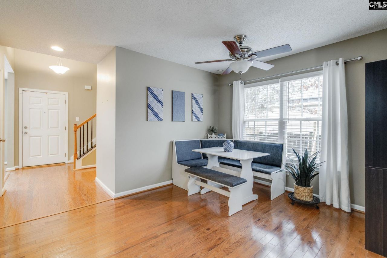 214 Pine Loop Drive  Photo 16