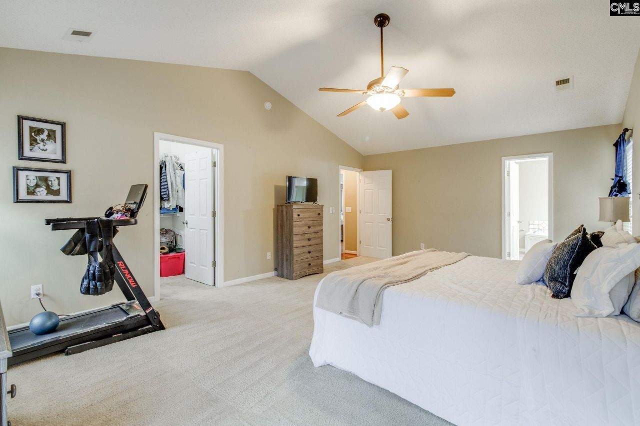 214 Pine Loop Drive  Photo 19