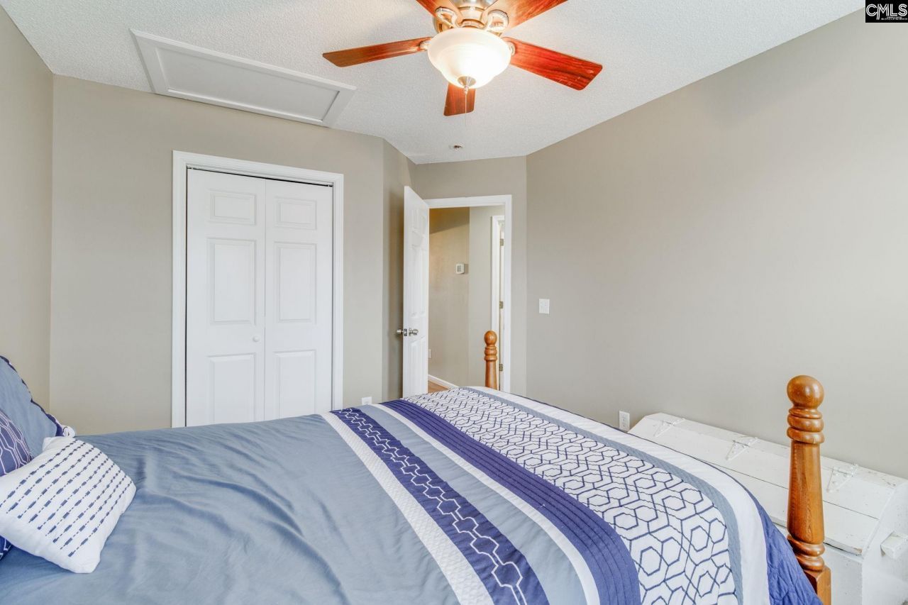 214 Pine Loop Drive  Photo 25