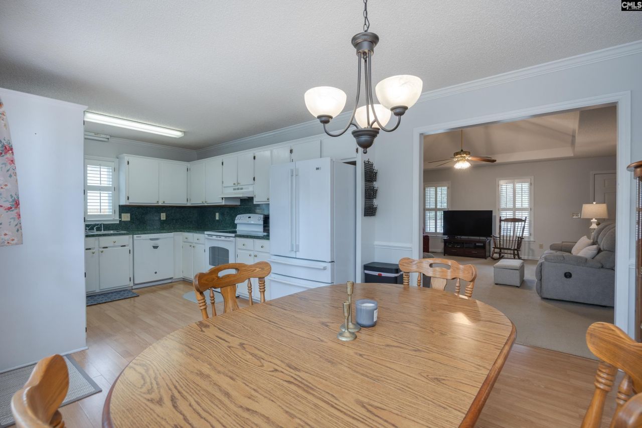 1381 Inverness Forest Drive  Photo 16