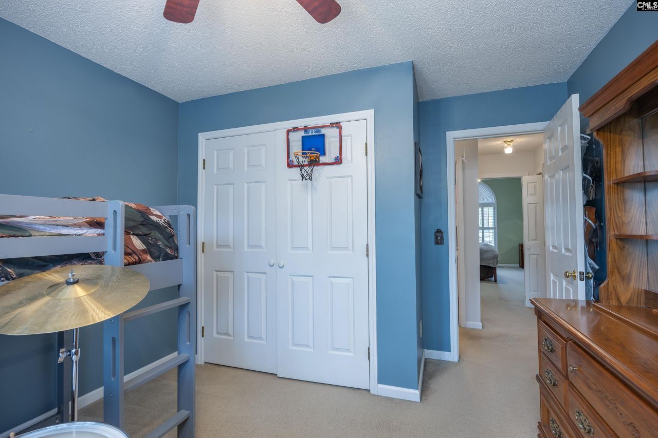 1381 Inverness Forest Drive  Photo 34