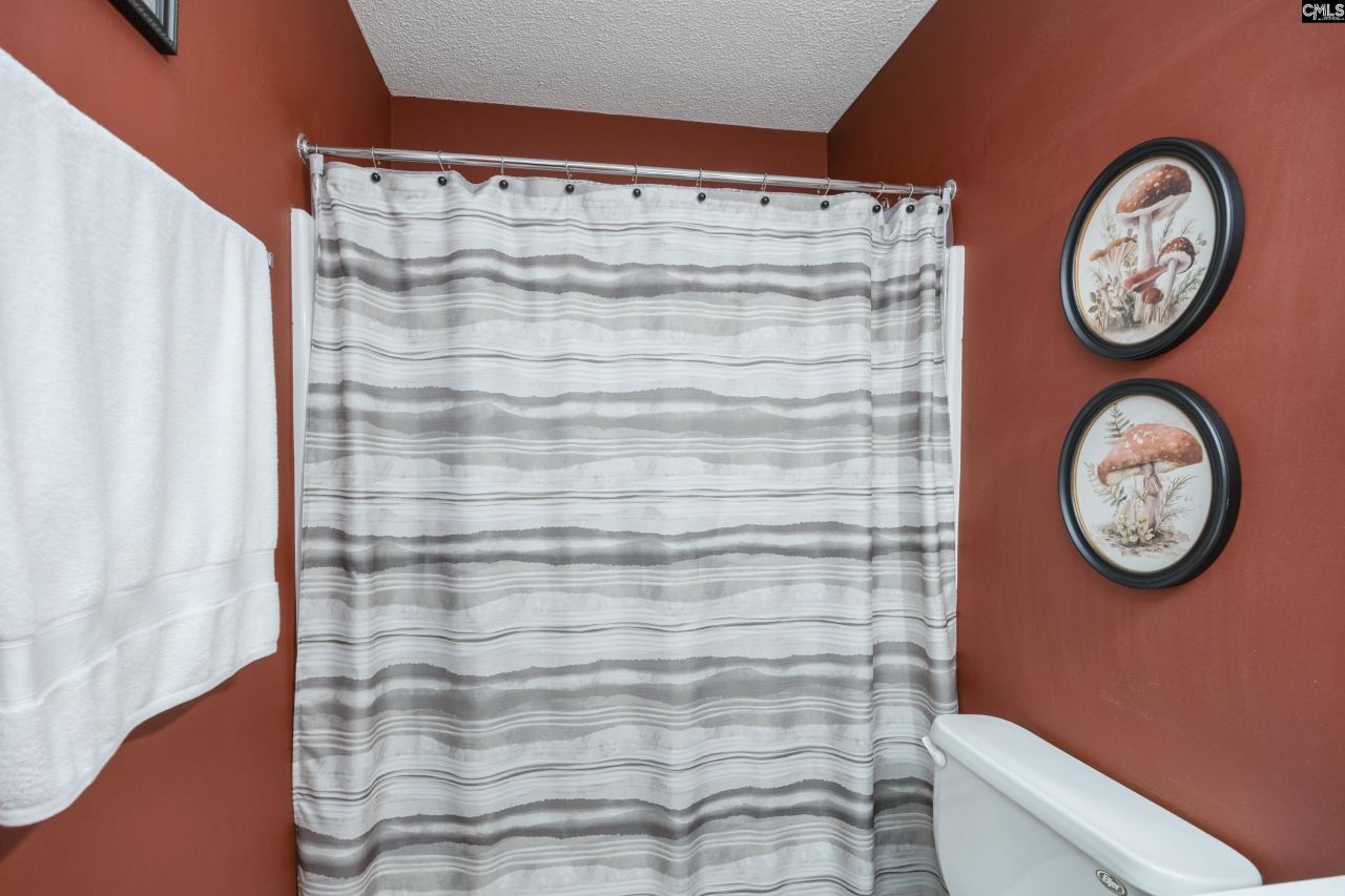 1381 Inverness Forest Drive  Photo 37