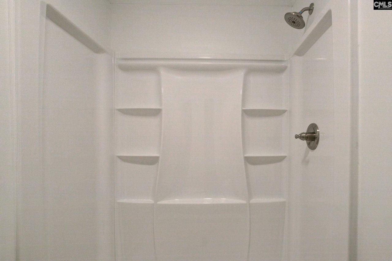 1723 Westminster Drive Photo 10