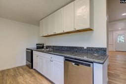 1723 Westminster Drive photo 4