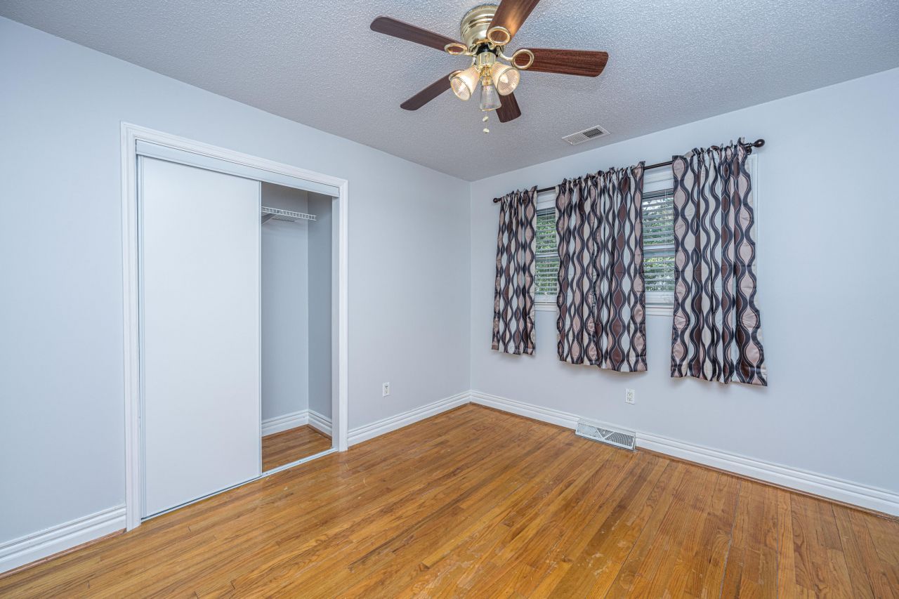 46 Sorento Boulevard Photo 14