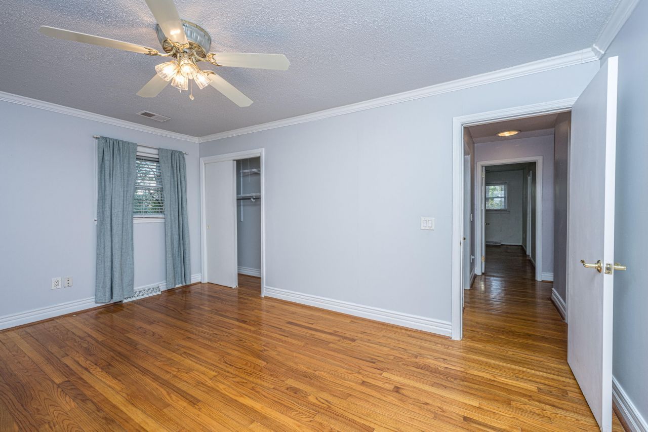 46 Sorento Boulevard Photo 19