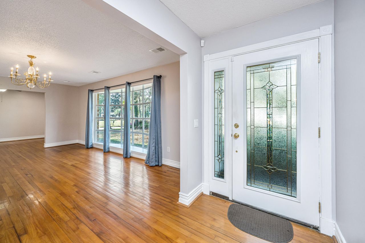 46 Sorento Boulevard Photo 36