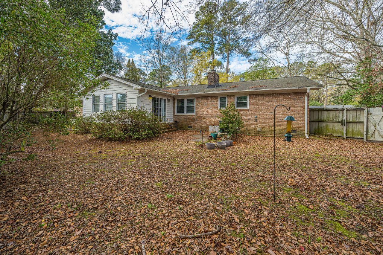 46 Sorento Boulevard Photo 40