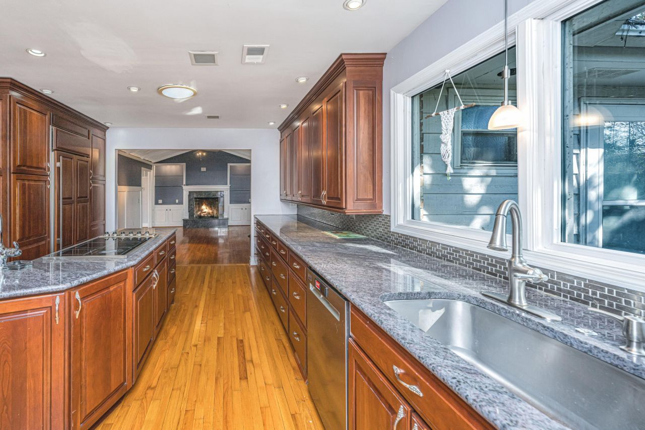 46 Sorento Boulevard Photo 7