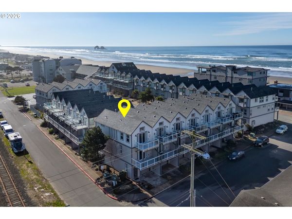 108 N 3RD AVE, Rockaway Beach, OR 97136
