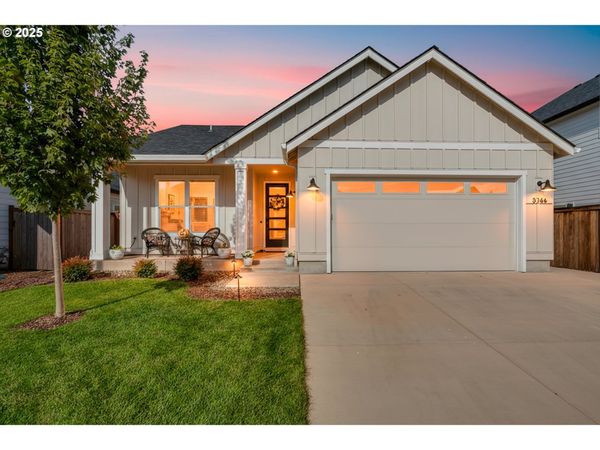 3266 MOUNTAIN CREEK LN, Springfield, OR 97478
