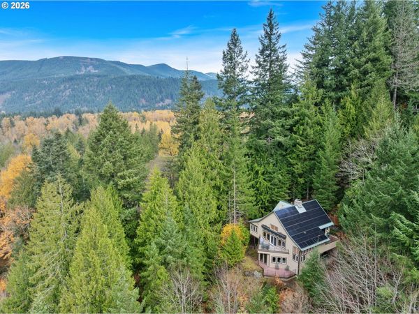 25583 E CHESTER MOUNTAIN DR, Welches, OR 97067