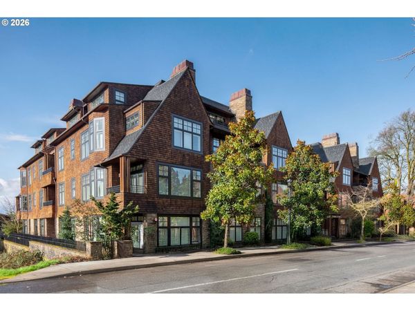 535 2ND ST, Unit 207, Lake Oswego, OR 97034