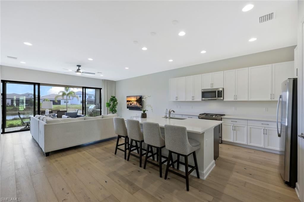 20897 Thistle Leaf Ln, Estero, FL 33928 Photo