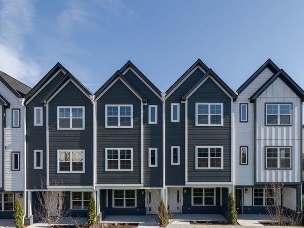 700 N DuPont Ave , Unit #208, Madison, TN 37115