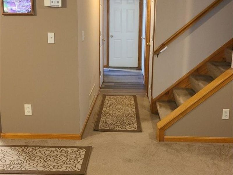 18040 Woodside N, Strongsville, OH 44149 Photo 10