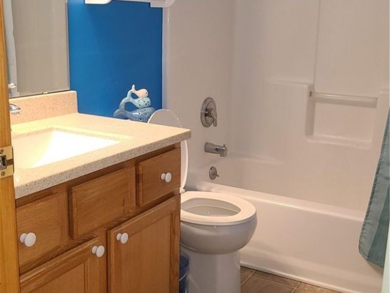 18040 Woodside N, Strongsville, OH 44149 Photo 20