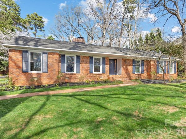 401 Glen Oaks Road , Charlotte, NC 28270