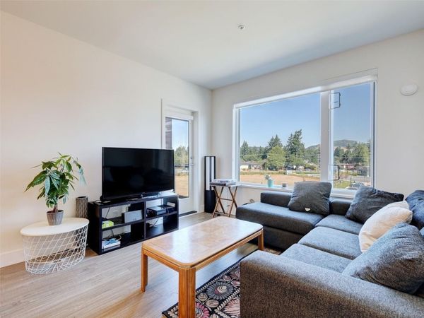 960 Reunion Ave , Unit 412, Langford, BC V9B 0W5