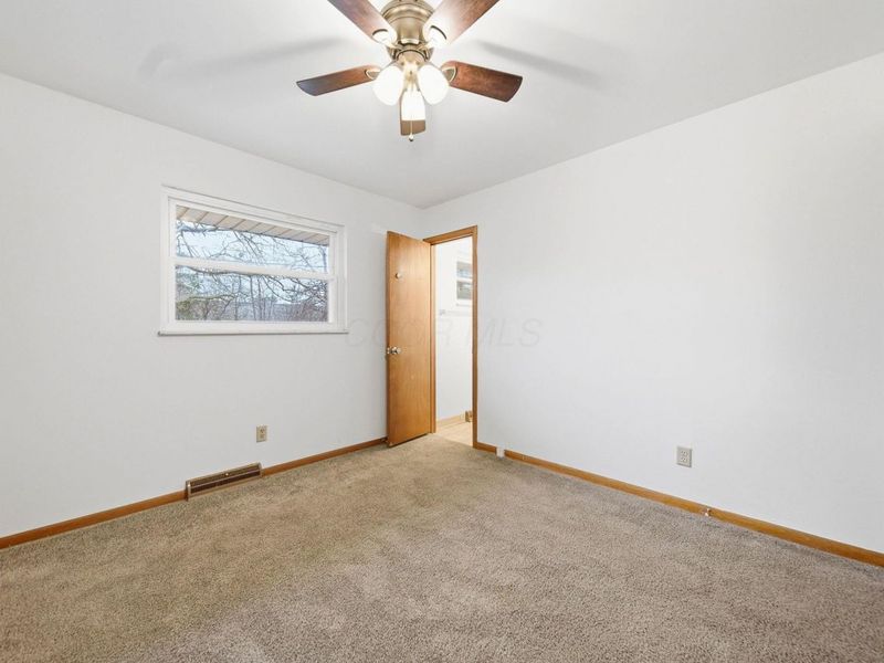 4231 Glenmawr Avenue, Columbus, OH 43224 Photo 23