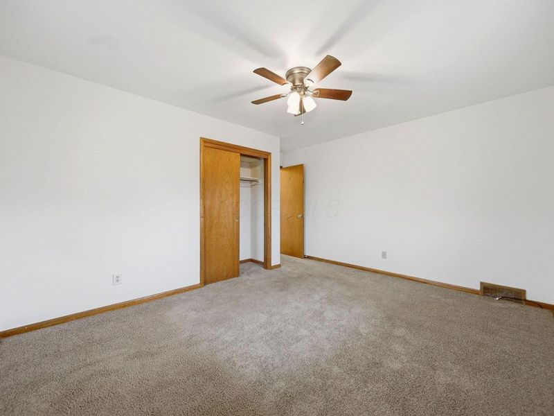 4231 Glenmawr Avenue, Columbus, OH 43224 Photo 29