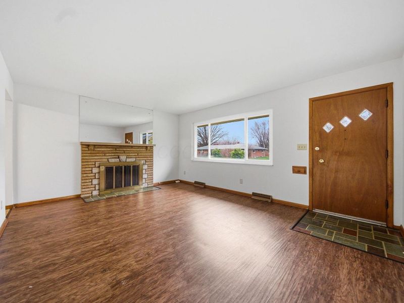 4231 Glenmawr Avenue, Columbus, OH 43224 Photo 9