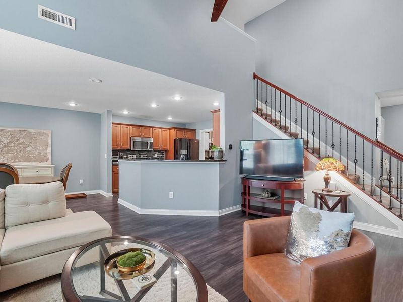 5017 Calais Drive, Columbus, OH 43221 Photo 12